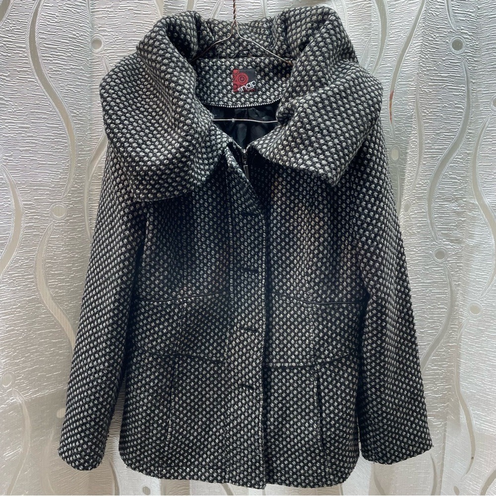 Snap Jackets Pea Coat Womens 42 Black White Textured Oversized Collar Excellent